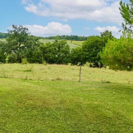 Confortable Proche D'ornézan Avec Piscine Privée Villa