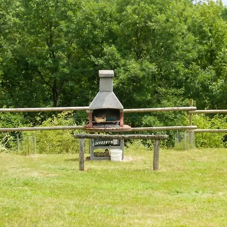 Confortable Proche D'ornézan Avec Piscine Privée Villa