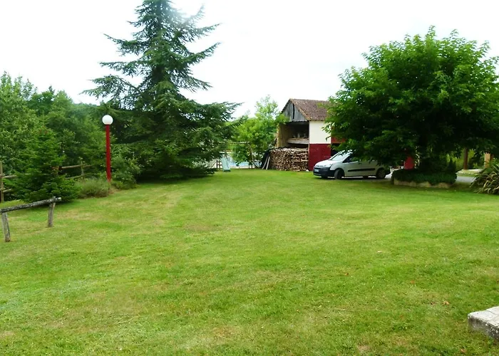 Confortable Proche D'ornezan Avec Piscine Privee * Ornezan