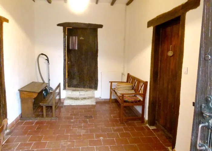 Confortable Proche D'ornezan Avec Piscine Privee * Ornezan